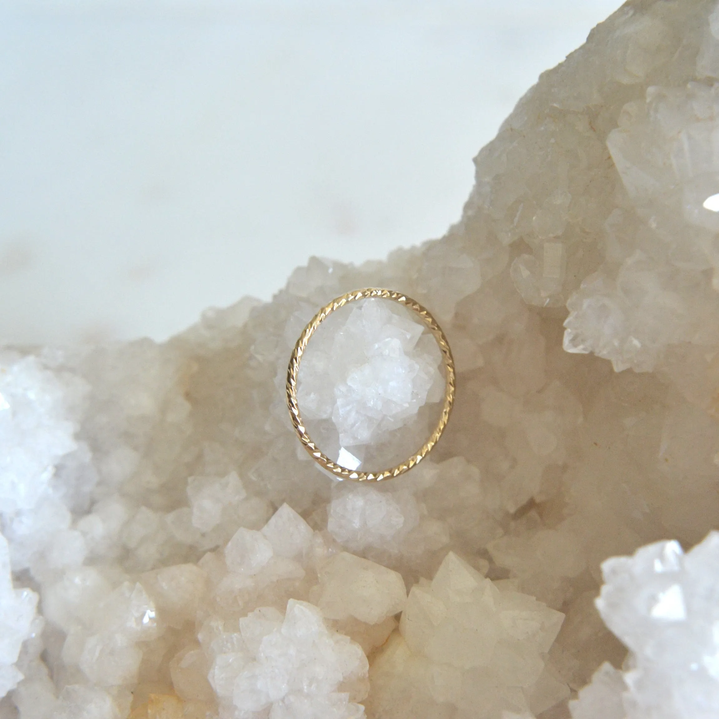 14k Sparkling Band