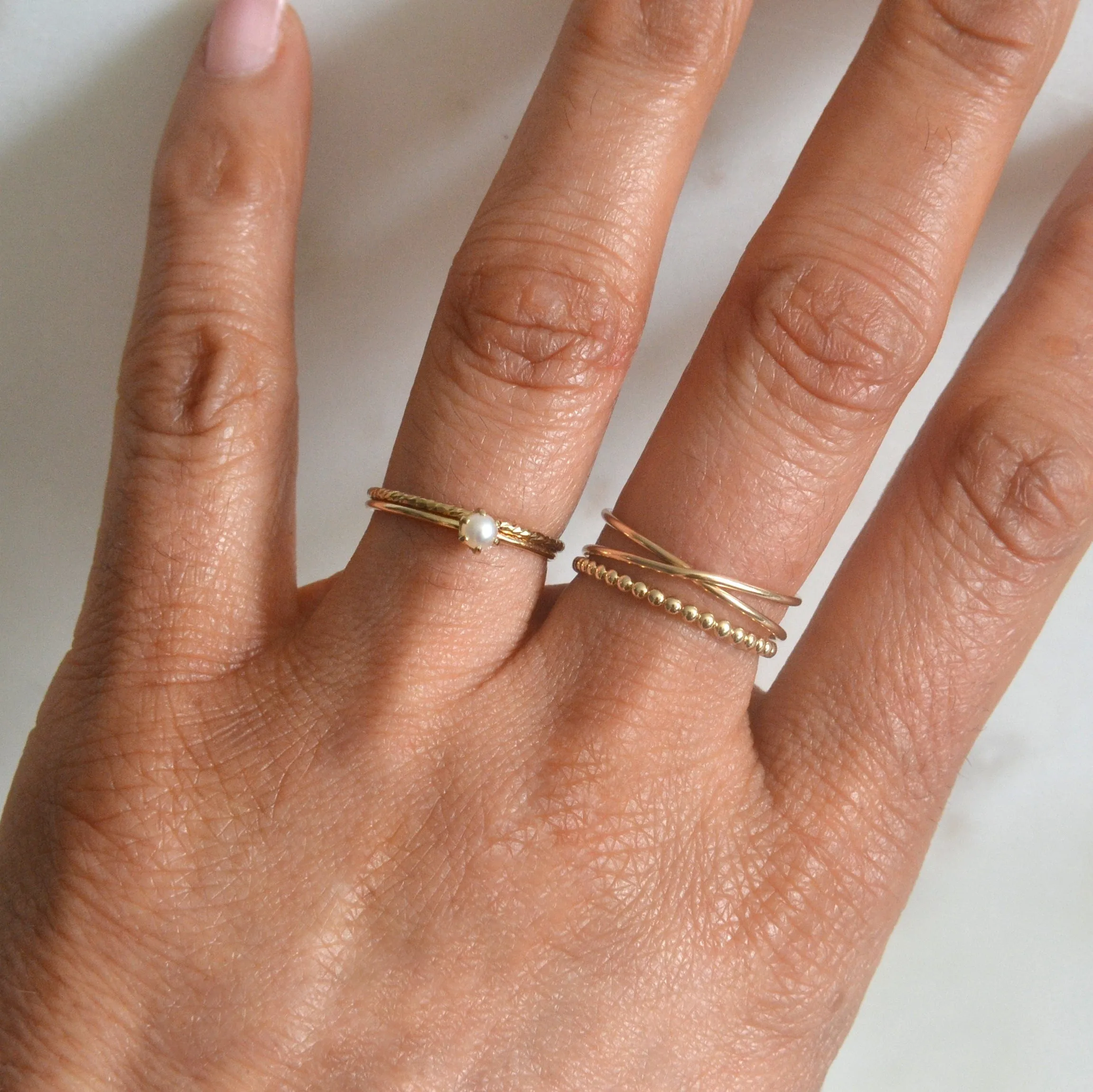 14k Sparkling Band