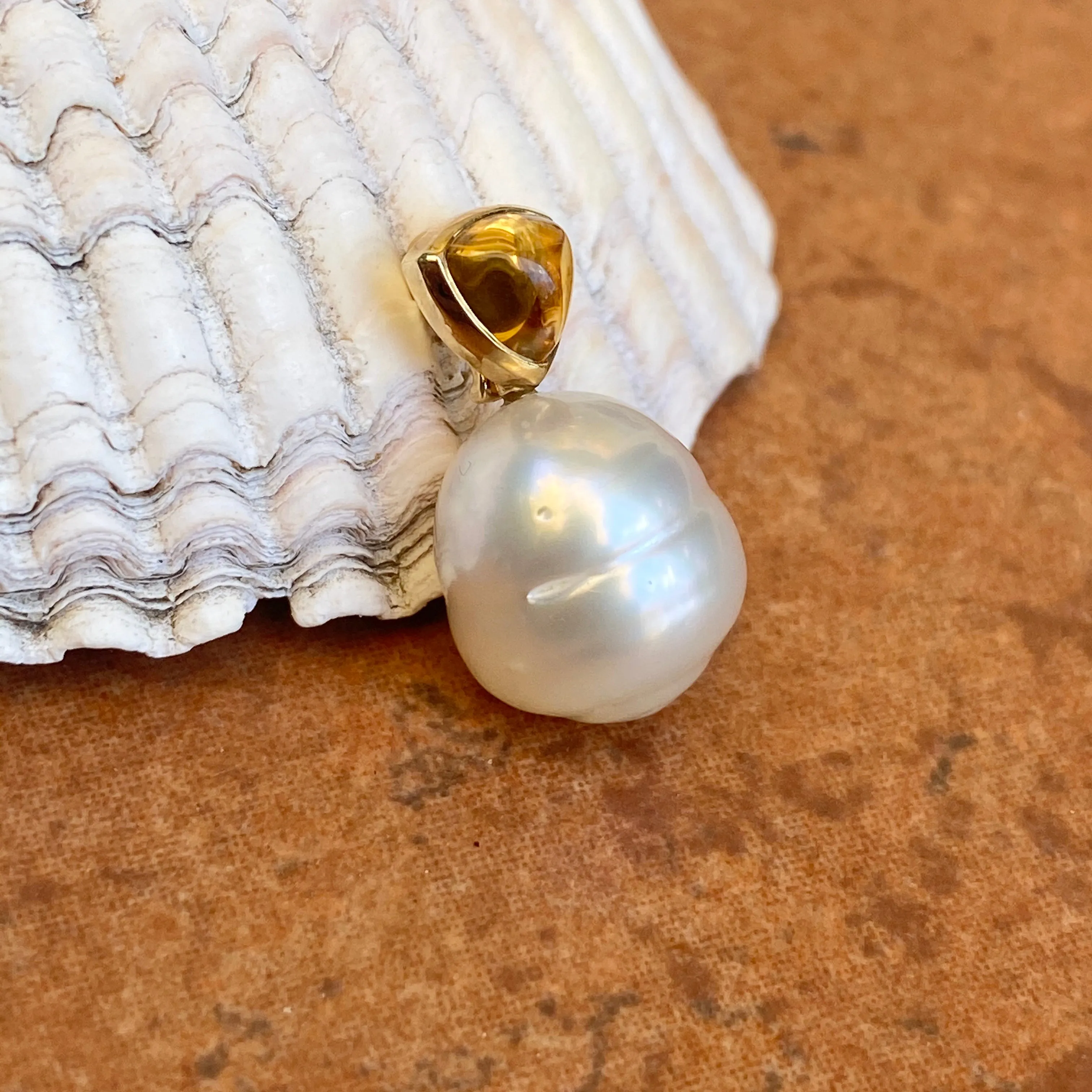 14KT Yellow Gold Golden Citrine   11mm Paspaley South Sea Pearl Pendant