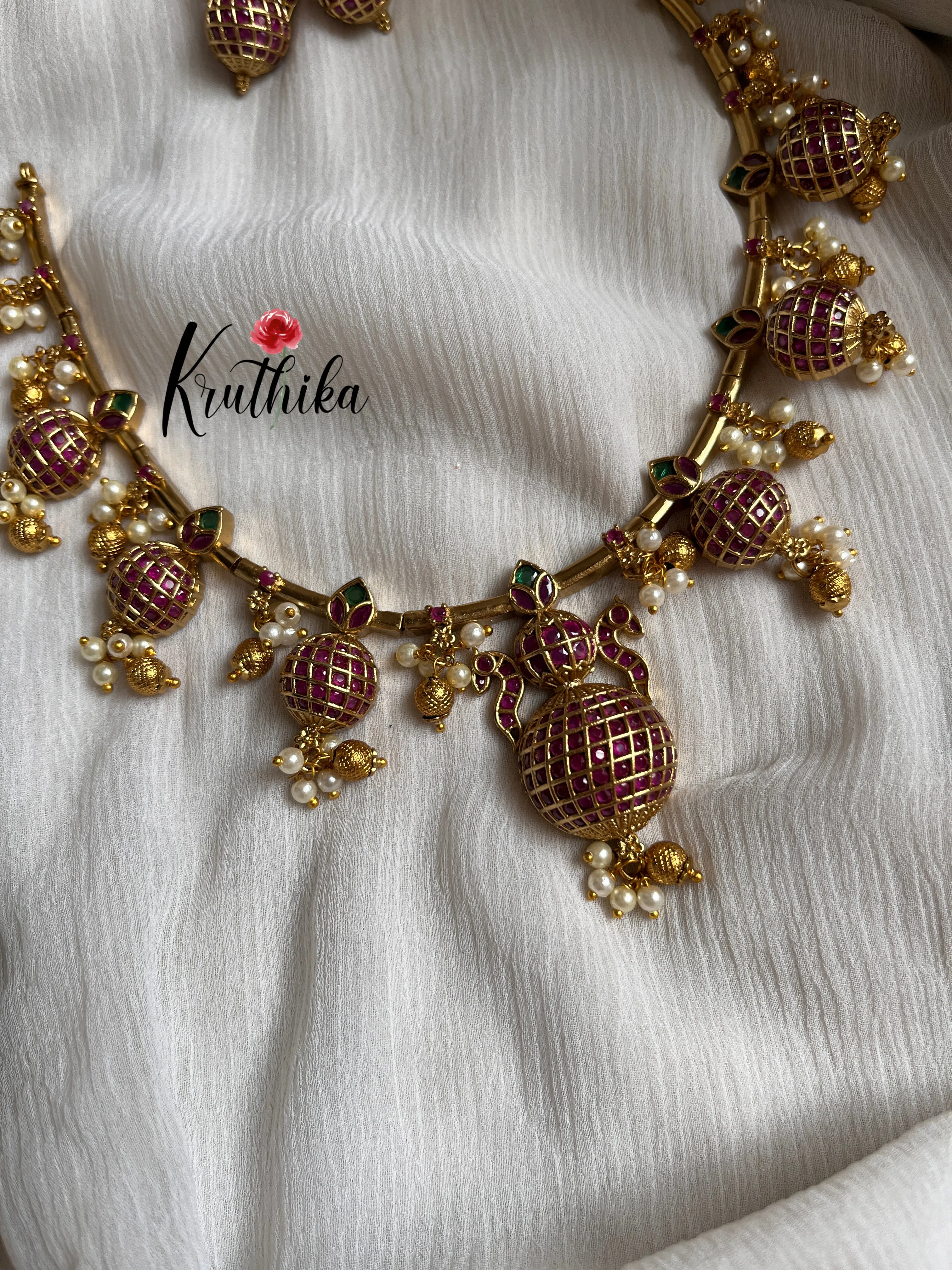 AD Pendants Hasli Ruby NC1114