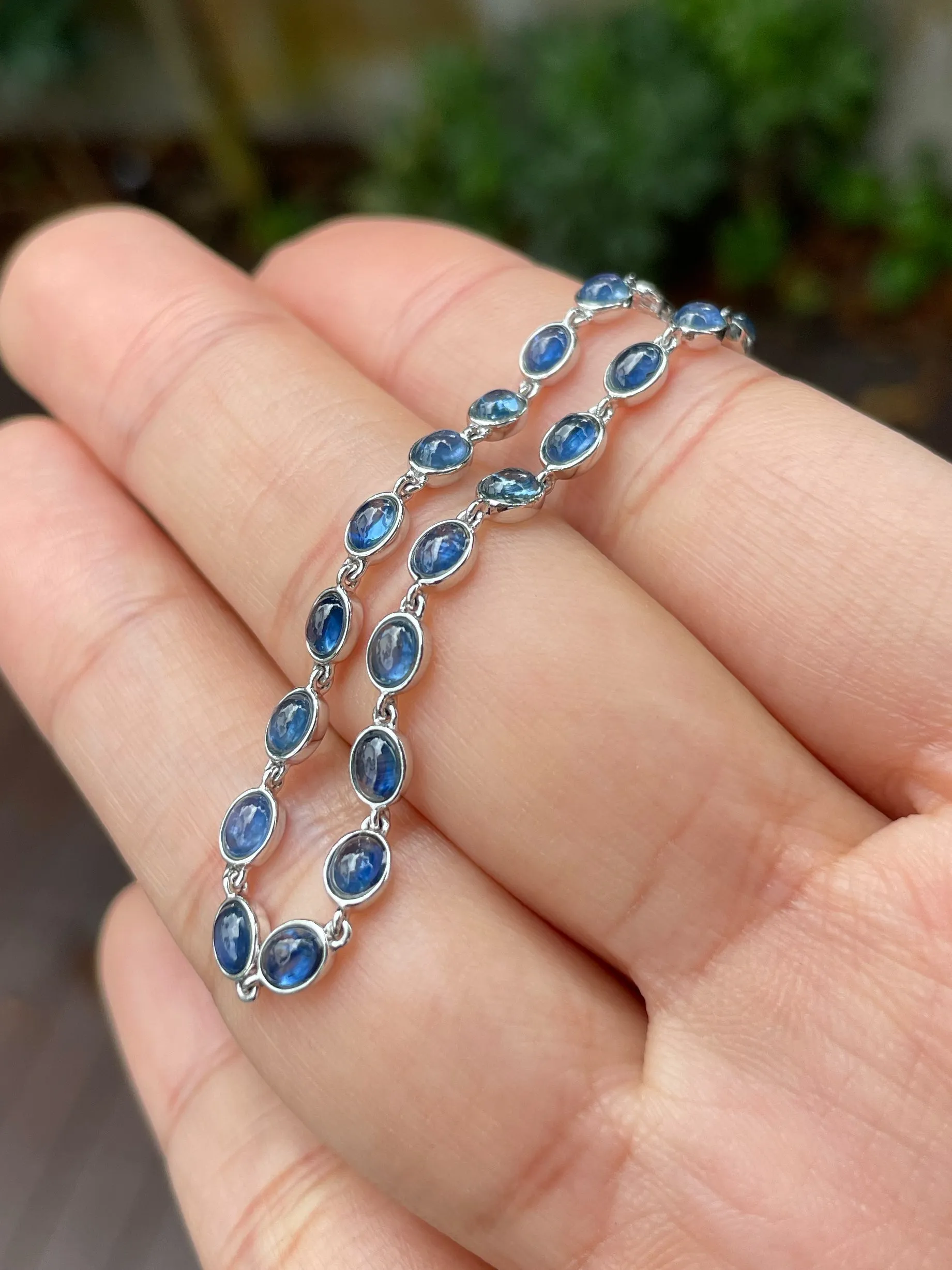Blue Sapphire Cabochons Bracelet - 4.15CT (NJBA112)