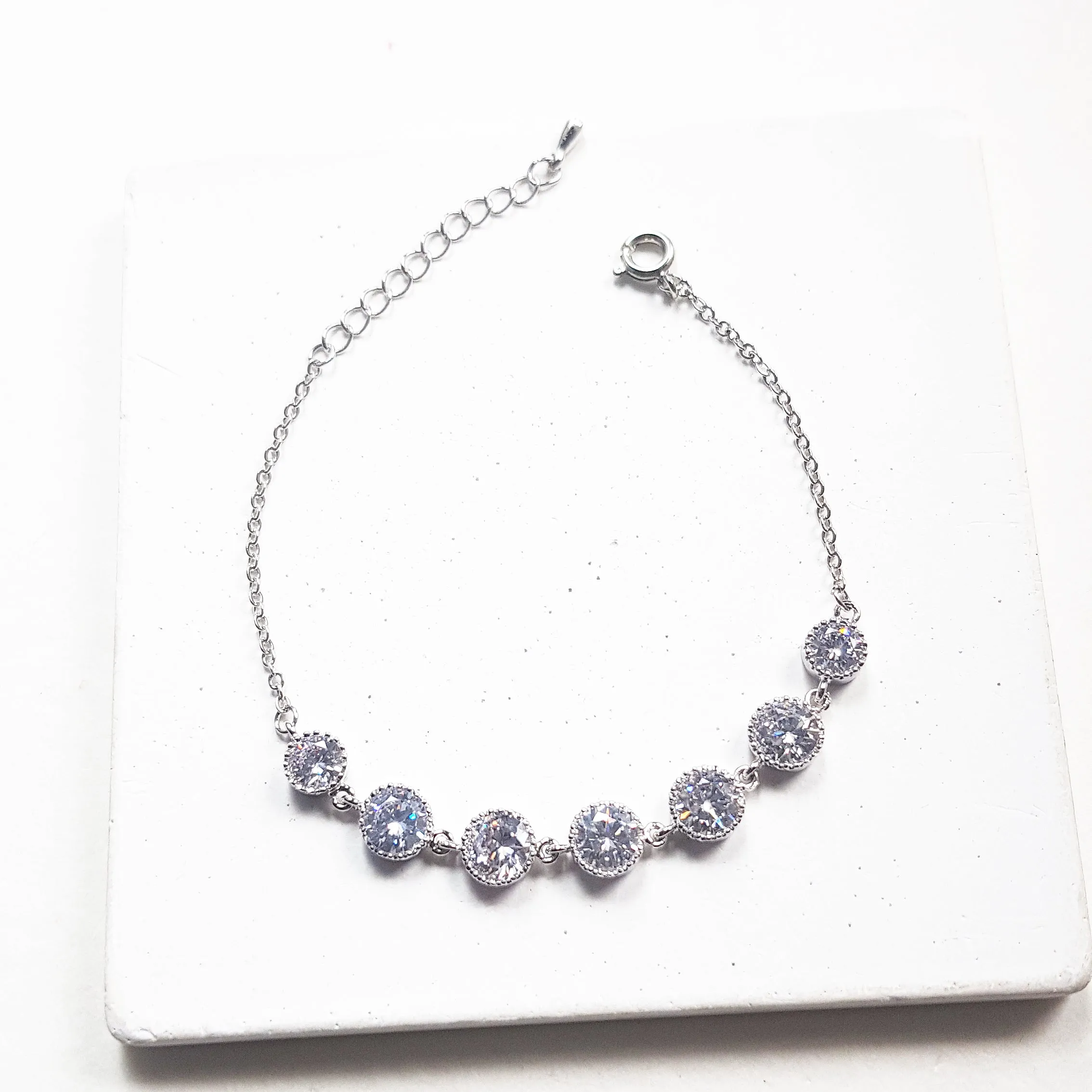 Bridal bracelet and earring set