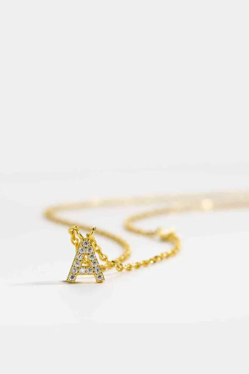 Charm Identity 18k Gold Initial Necklace