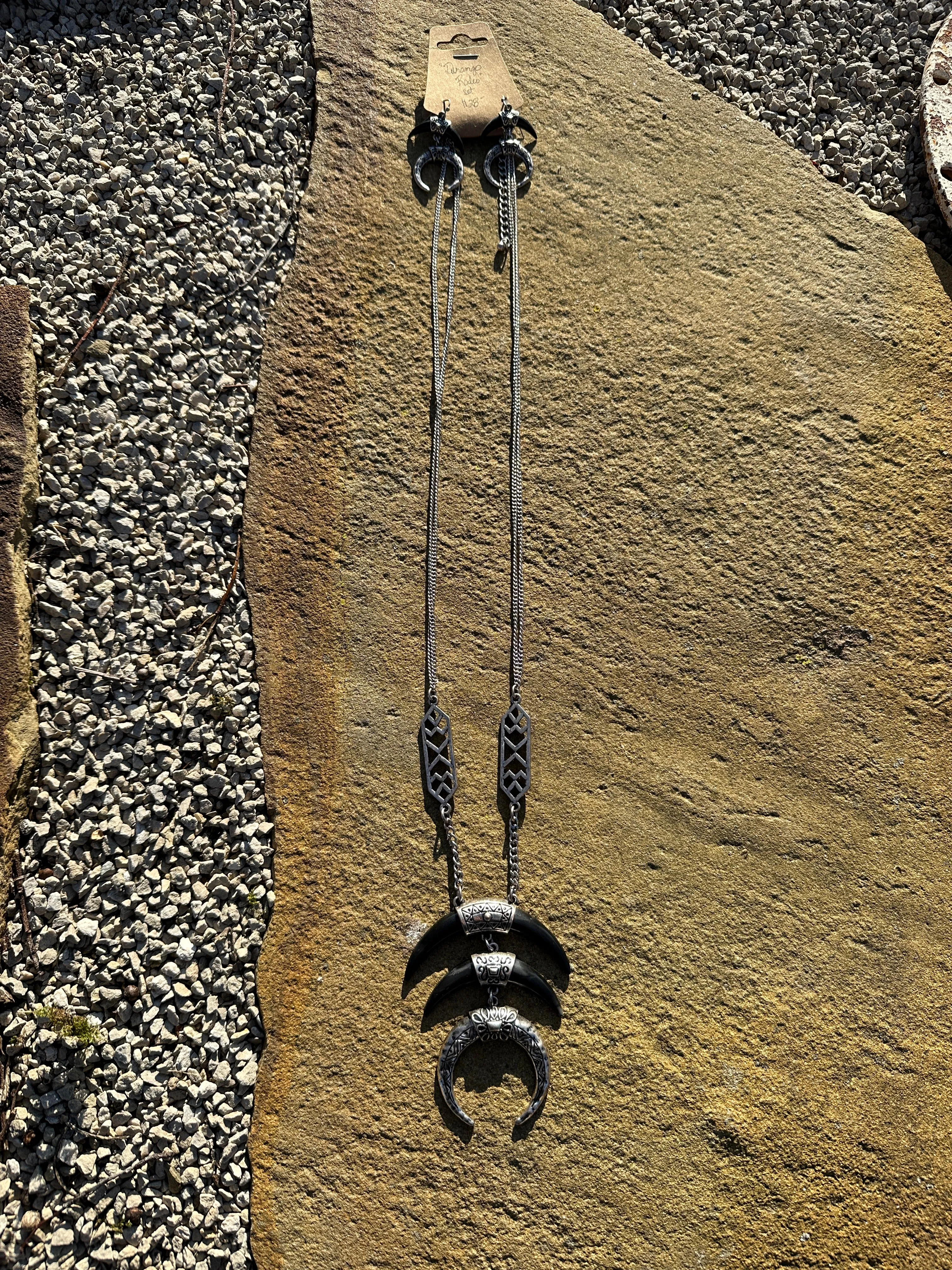 Durango Rodeo Necklace Set