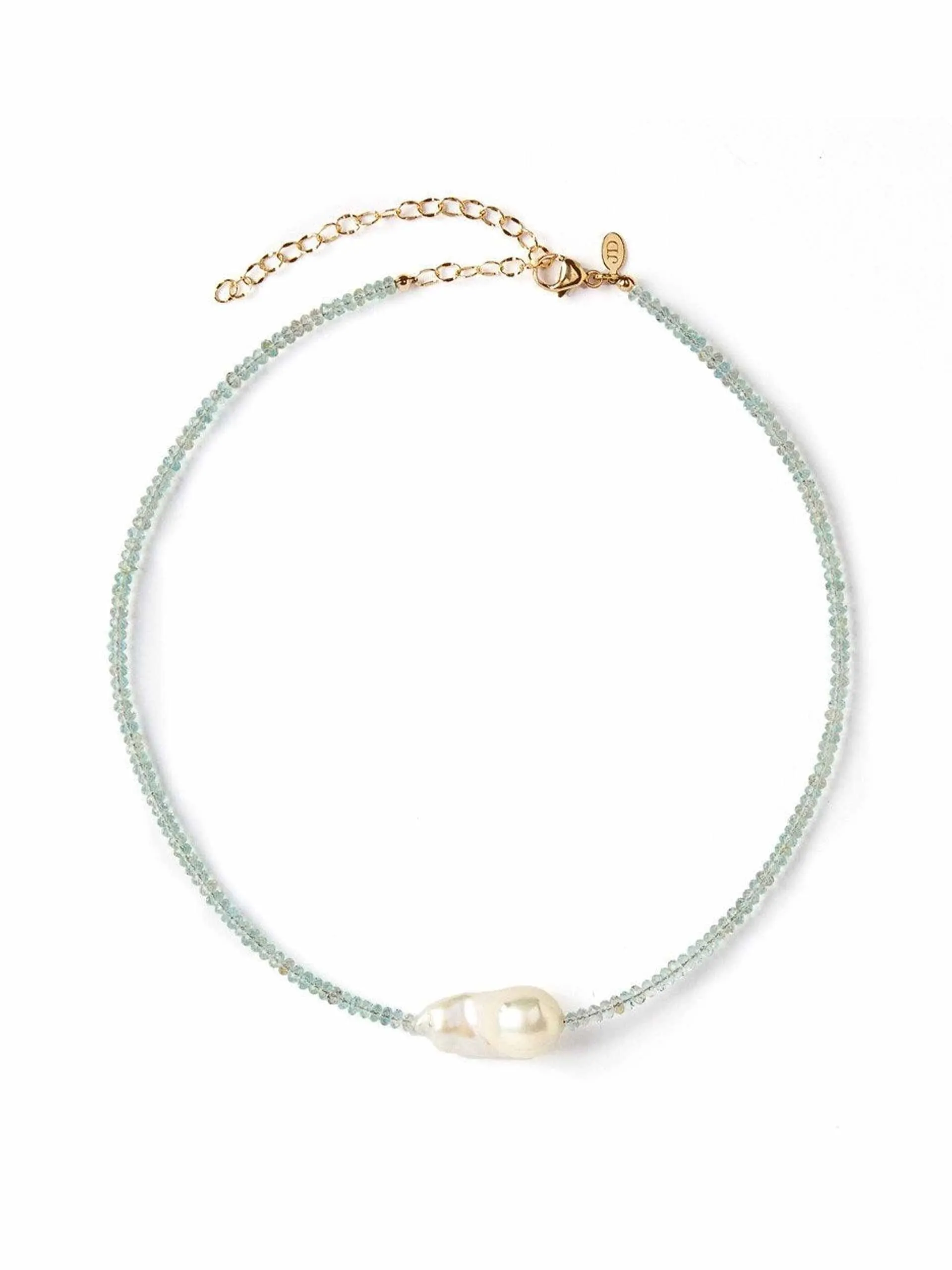 Pearl gemstone necklace