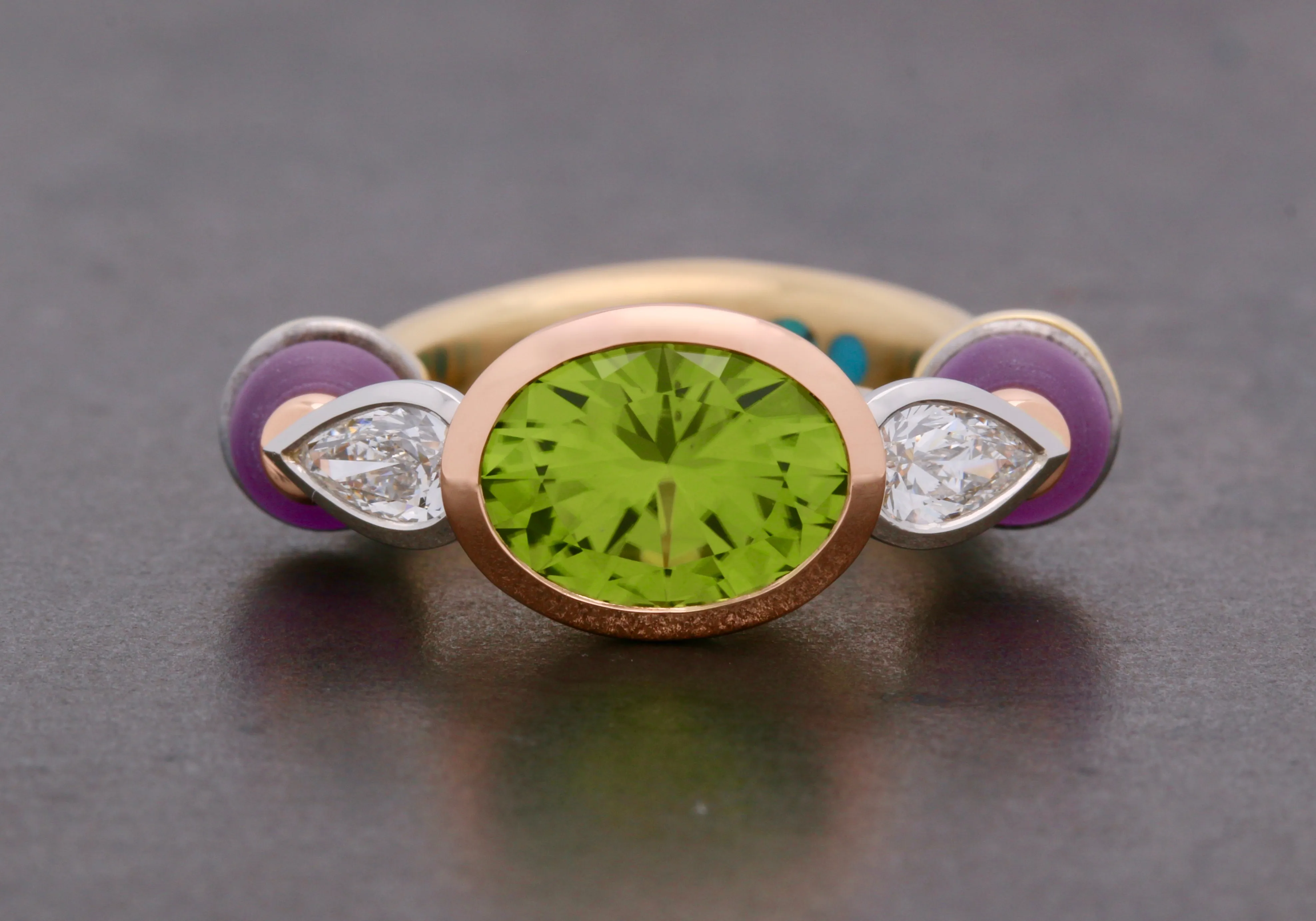 Pelepalo Ring