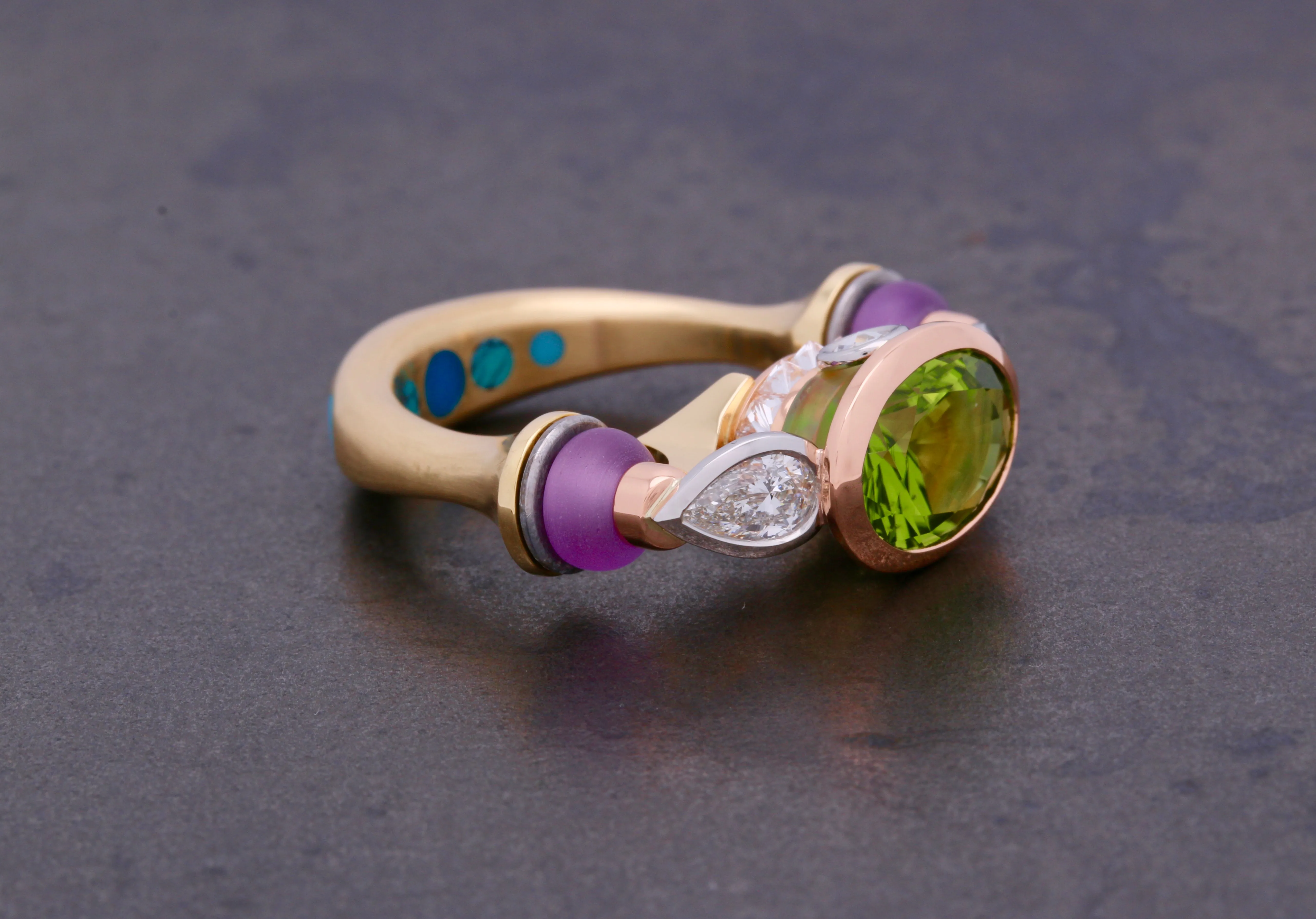 Pelepalo Ring