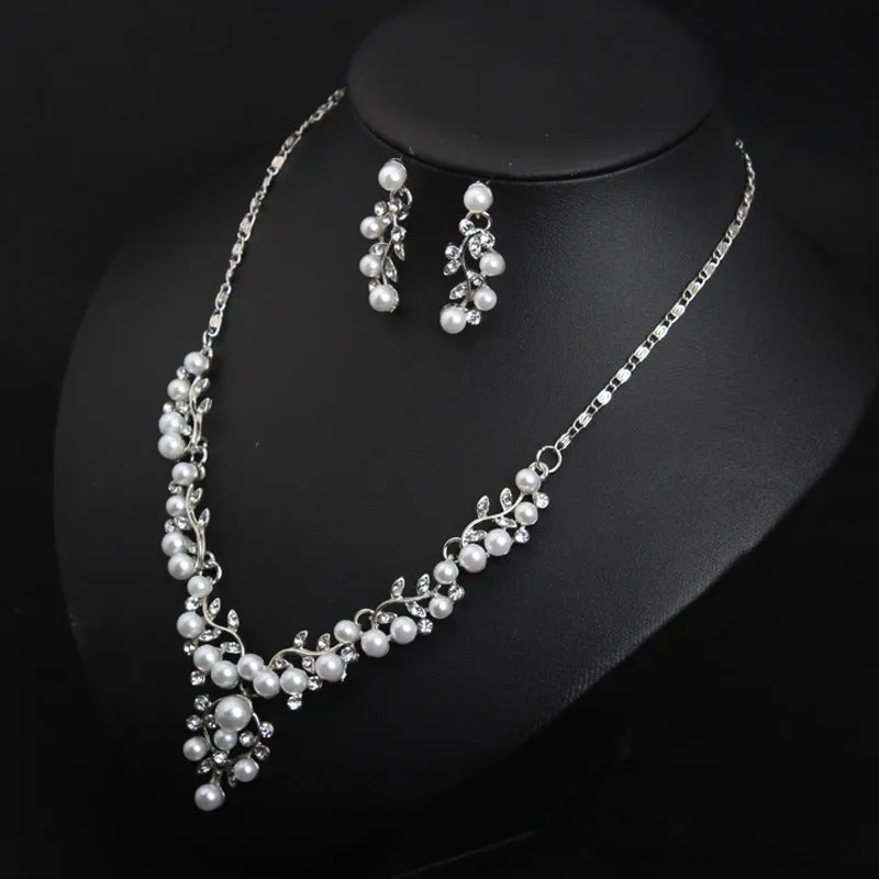 Style simple rhinestone pearl necklace and earrings set feminine and versatile accessories