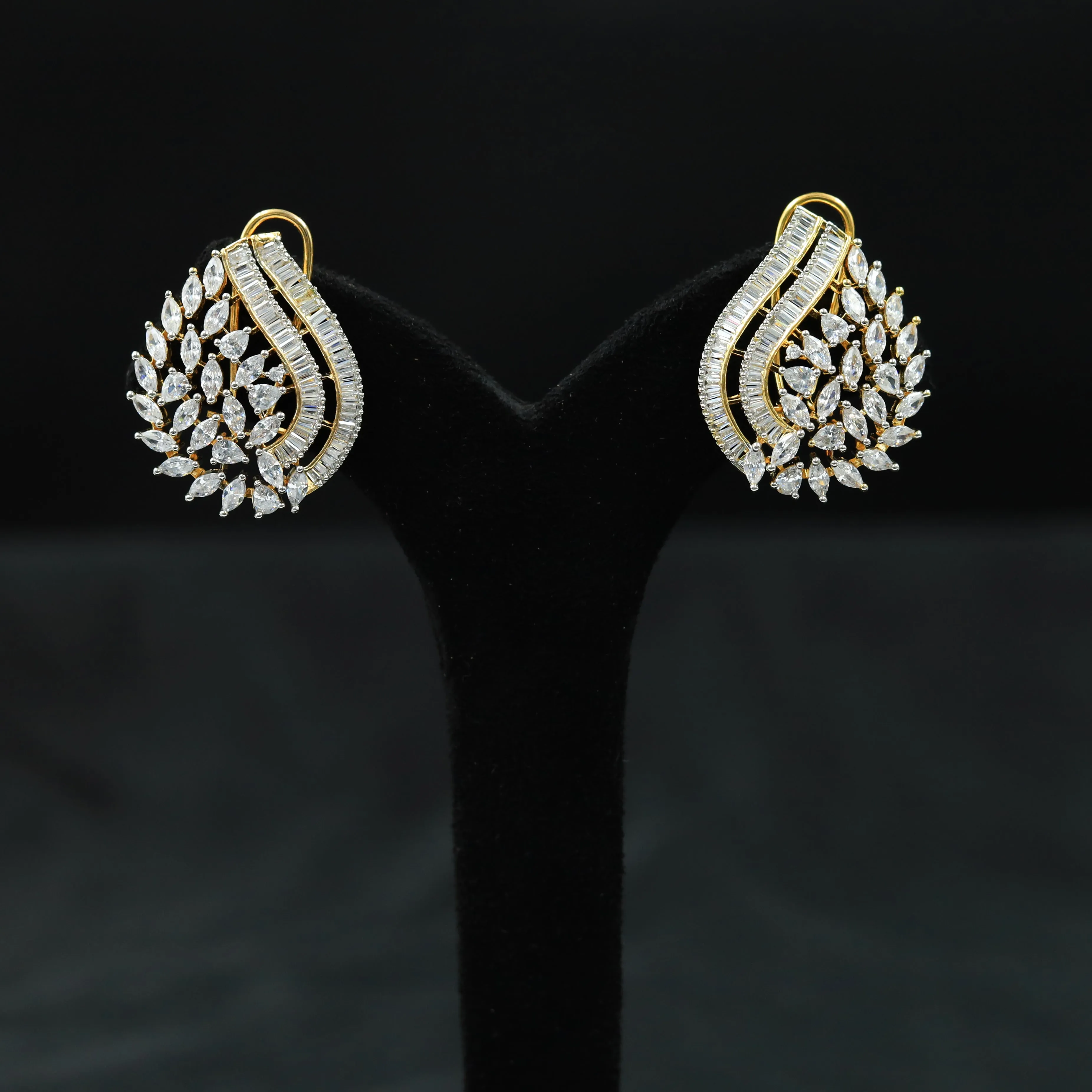 Tops/Studs Zircon/AD Earring 6149-08